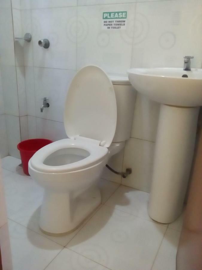إل نيدو Mam Olson Pensionne House المظهر الخارجي الصورة